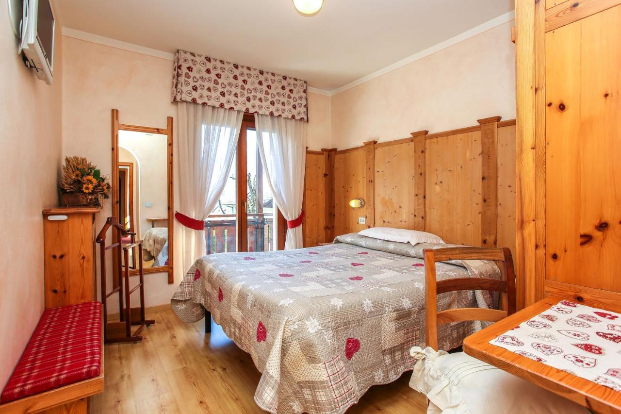 Albergo Adele Μπόρμιο Εξωτερικό φωτογραφία