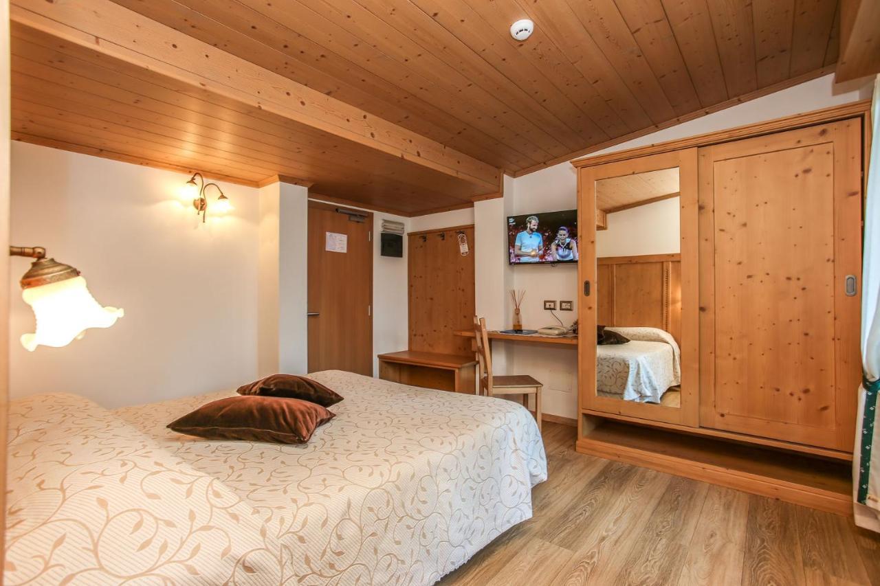 Albergo Adele Μπόρμιο Εξωτερικό φωτογραφία